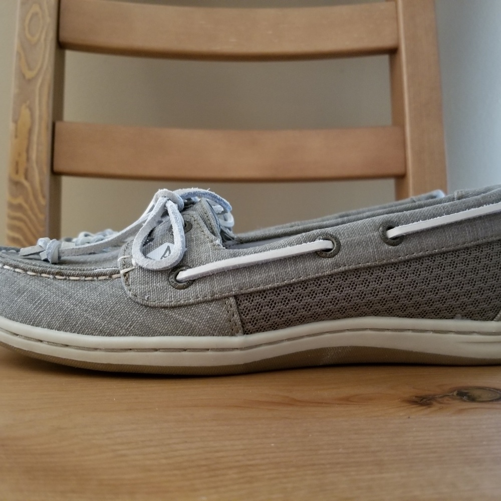 Sperry's - Picture 3 of 6